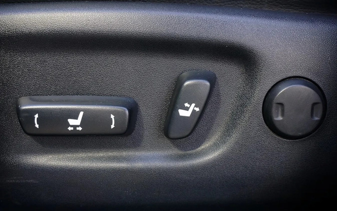 Toyota RAV4 cena 54900 przebieg: 137680, rok produkcji 2014 z Działdowo małe 781